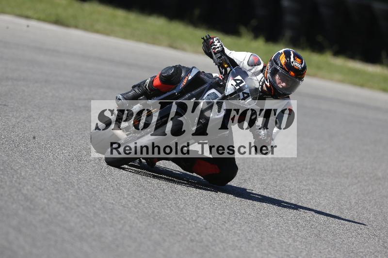 Archiv-2025/48 25.08.2025 Cornu Master School ADR/blau-bleu/44